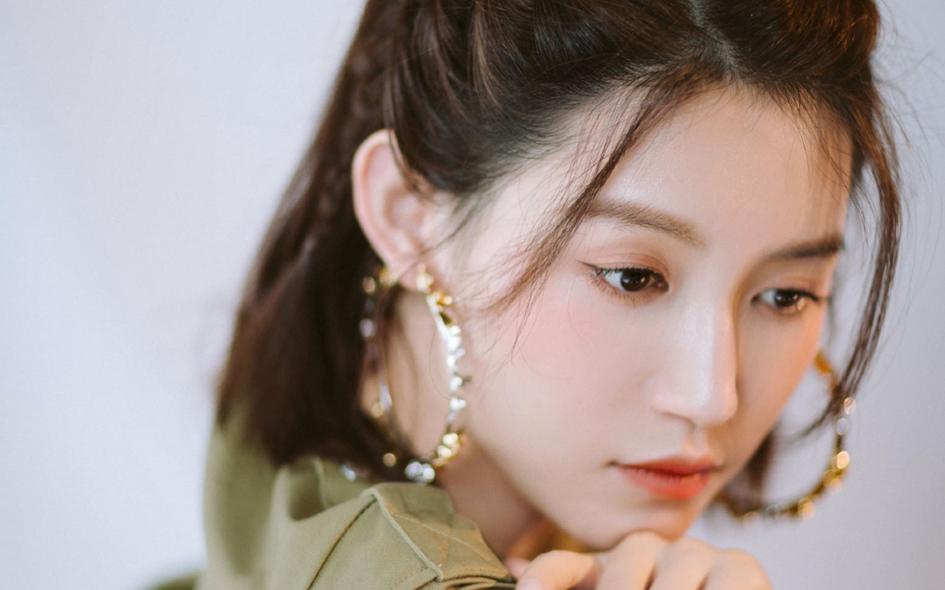 KAIYUNAPP-西甲裁判引导语变化对球队心理博弈的间接影响探讨，西甲裁判服装