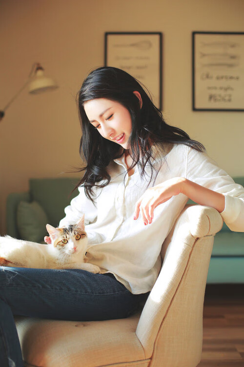 外教管理模式与本土文化冲突明显，外教管理办法