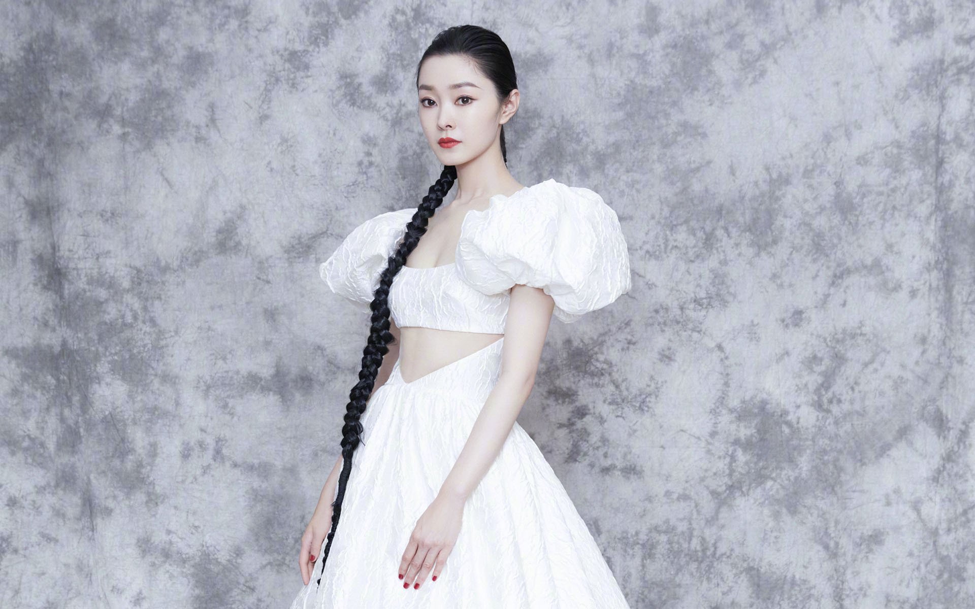 kaiyun开云·官方网站-西甲攻守激烈：精彩瞬间不断汇聚！，西甲防守