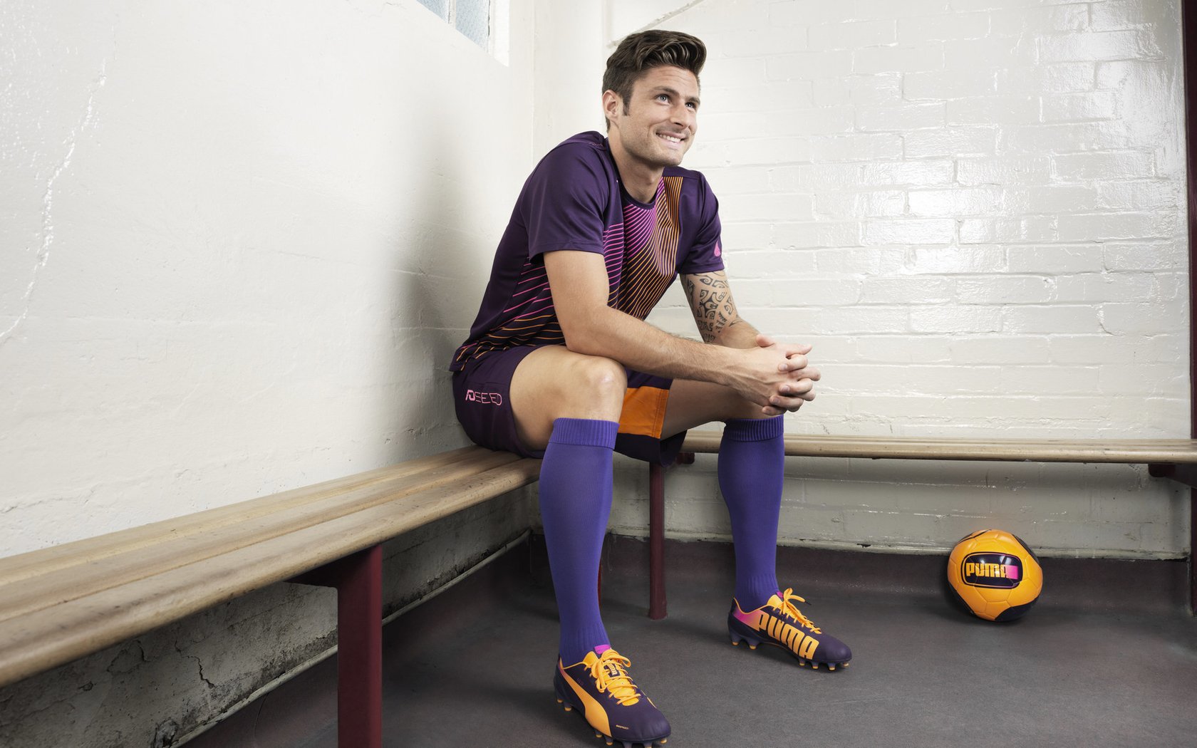 短距离女将发挥稳定夺铜